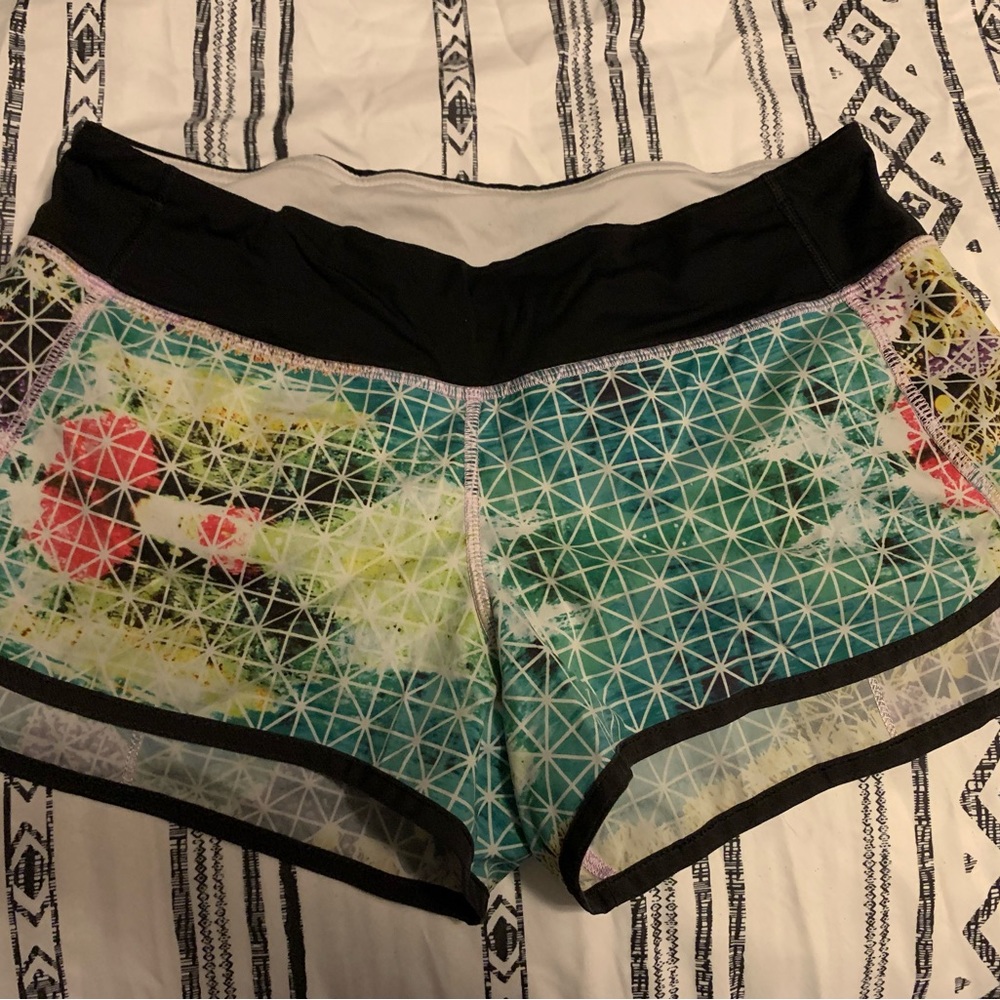 Lululemon speed short size 6